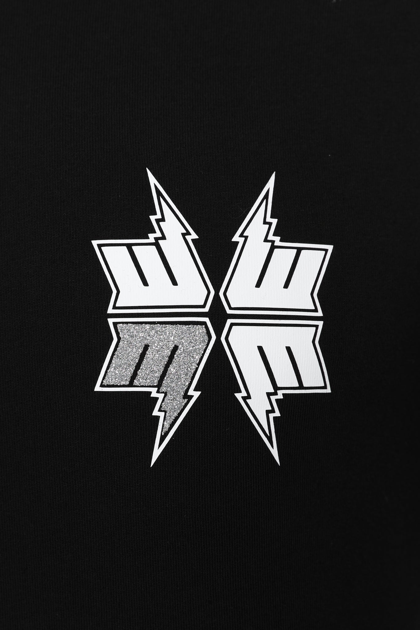 Macmaison Black Tee Glitter 4M Logo